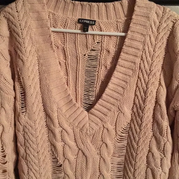 Pinkish sweater - Picture 2 of 2